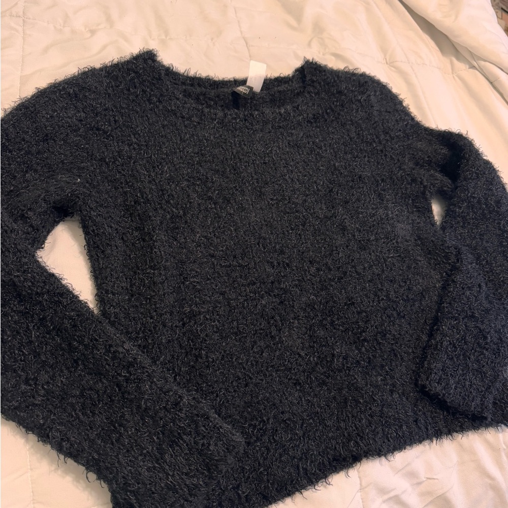 H&M Black Fuzzy Sweater